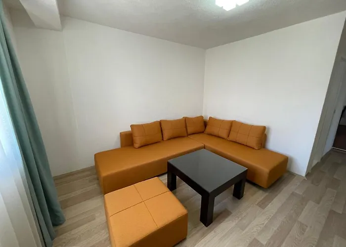 Exclusive 9- Urban Apartments